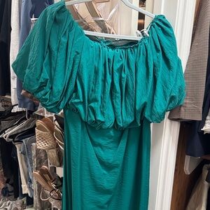 Elegant Teal/Green Off-Shoulder Dress